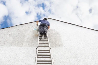 Peinture extérieure à la Genétouze — façades et ravalement